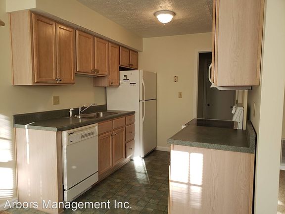 2nd image of 108 Carla Dr