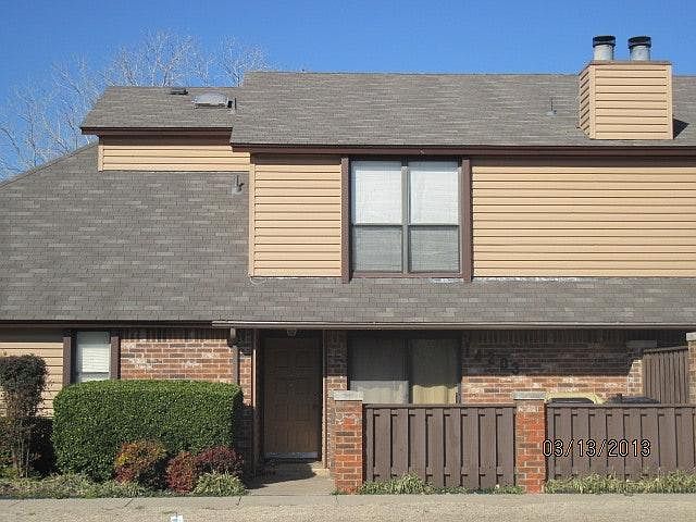 1st image of 14203 Fairhill Ave