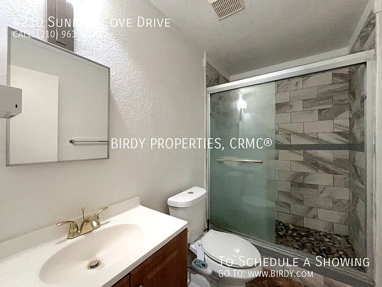 4210 Sunrise Cove Dr — Photo 18