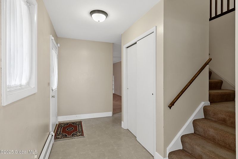 5th image of 31 Garrison Lane