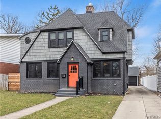 203 Washington Hwy, Amherst, NY 14226