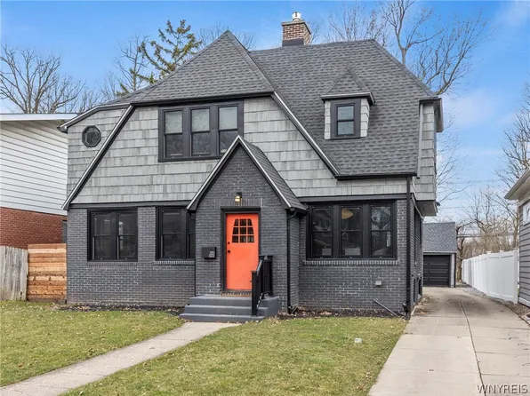 203 Washington Hwy, Amherst, NY 14226