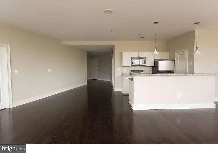 201 N 8th St #1-109 — Photo 14