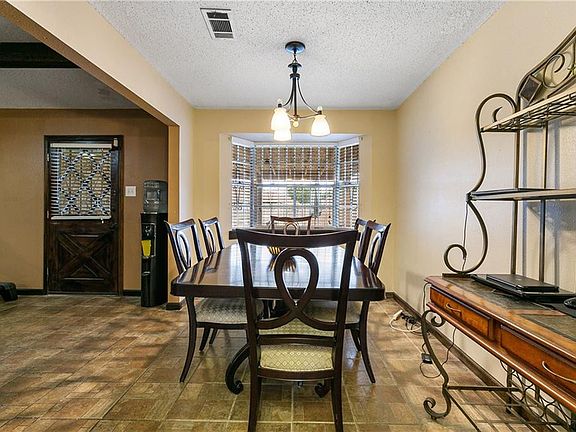 5th image of 7620 Fieldston Rd