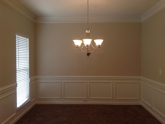 4th image of 2754 Shannon Dr