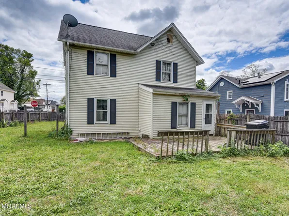 43 Center Avenue, Leonardo, NJ 07737