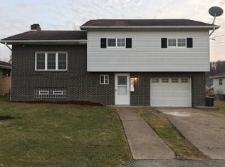 630 Shelby St, Monongahela, PA 15063