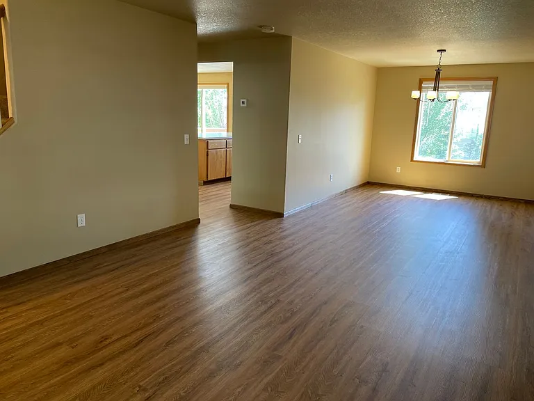 17226 NW Millbrook St — Photo 7