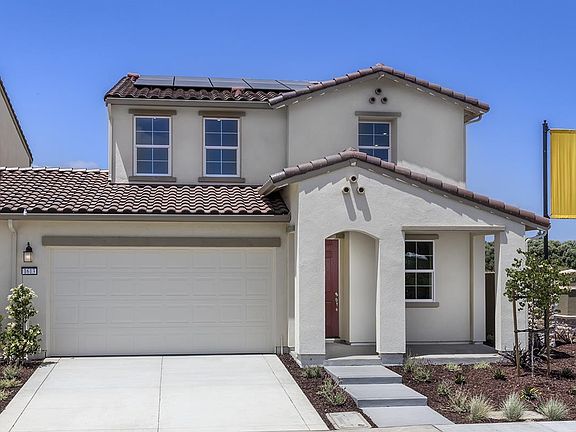 3rd image of 1655 Santiago Ct