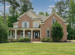 1217 Founders Pointe Trl, Carrollton, VA 23314