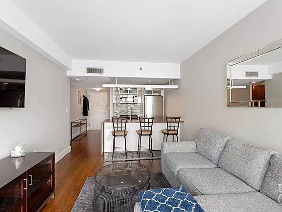 3rd image of 21-24 30th Ave #3C