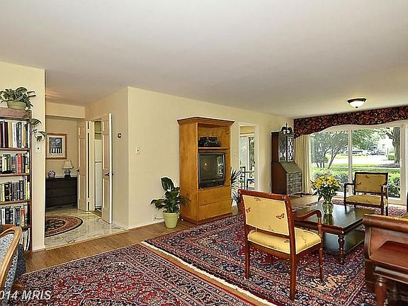 5th image of 10300 Bushman Dr APT 110