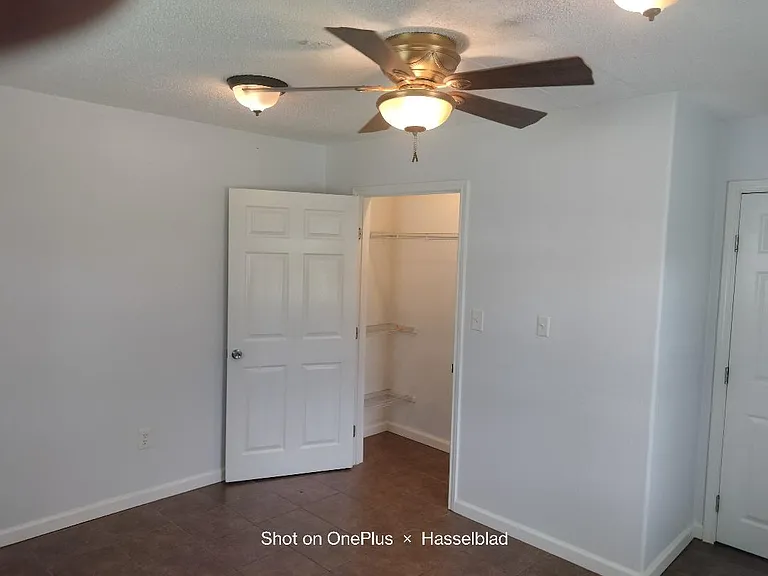 25402 Redwood Ln — Photo 9