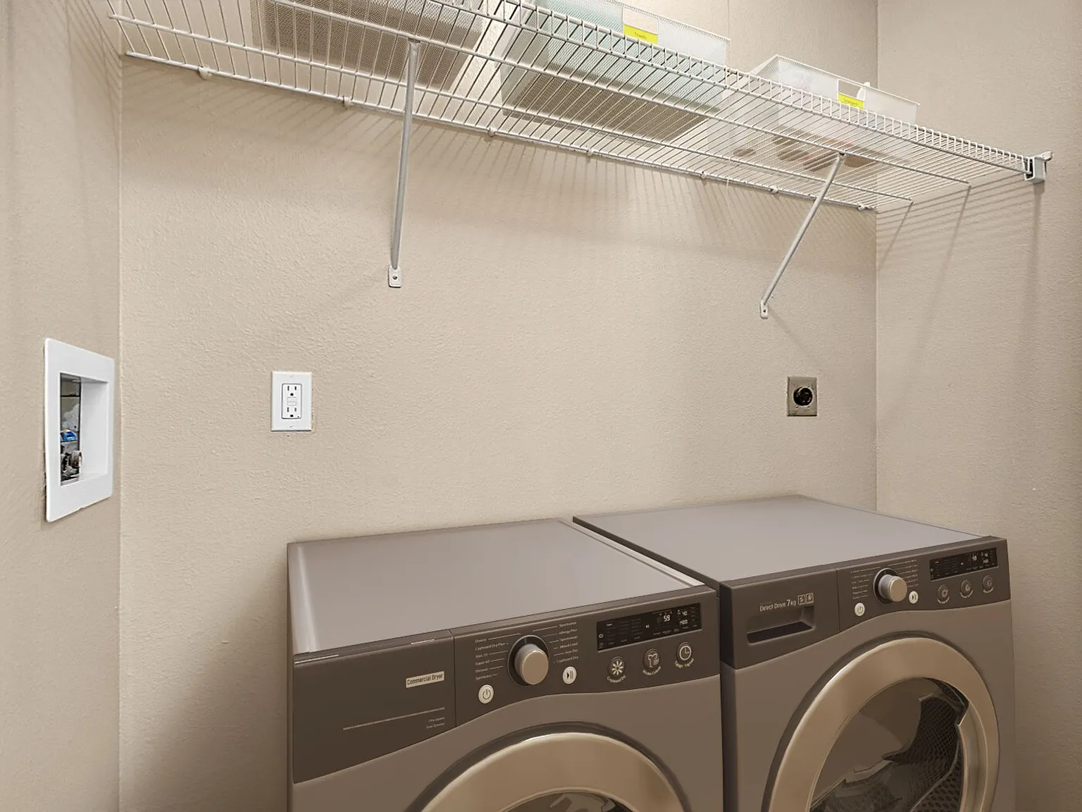 North Pointe Townhomes — Photo 2