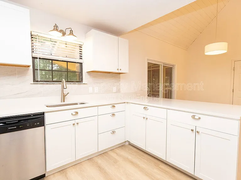 2508 Quail Nest Cir — Photo 5