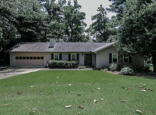 3777 N Hampton Dr NW, Kennesaw, GA 30144