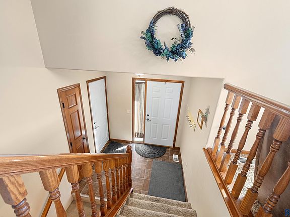 2nd image of 407 Tessa Ave