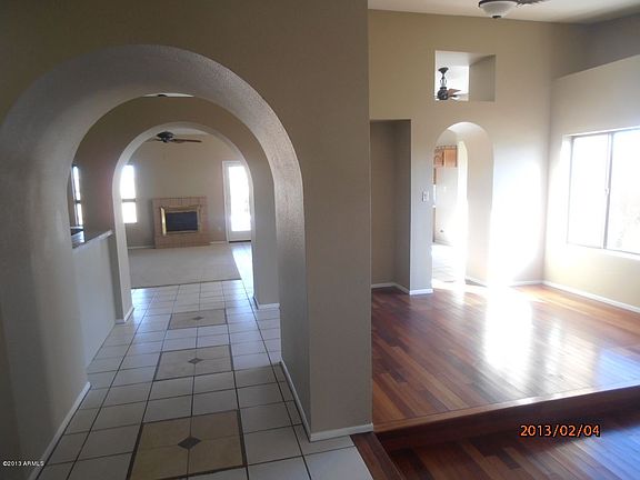 2nd image of 1952 E Waltann Ln