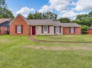 1618 Springridge Dr, Jackson, MS 39211
