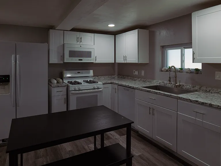 1155 N Bryant Ave #2 — Photo 9