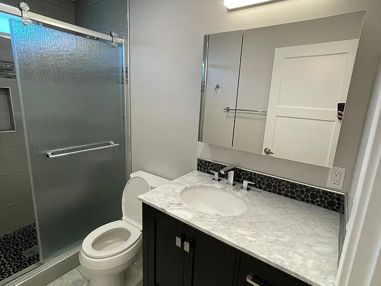 3128 Grim Ave — Photo 9