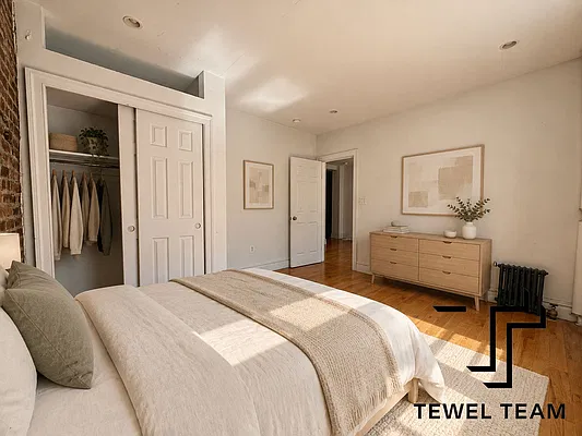 Bedroom, photo 4