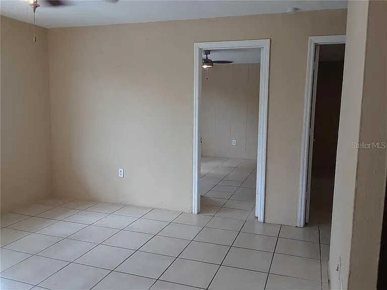 1032 W Jefferson St #5 — Photo 6