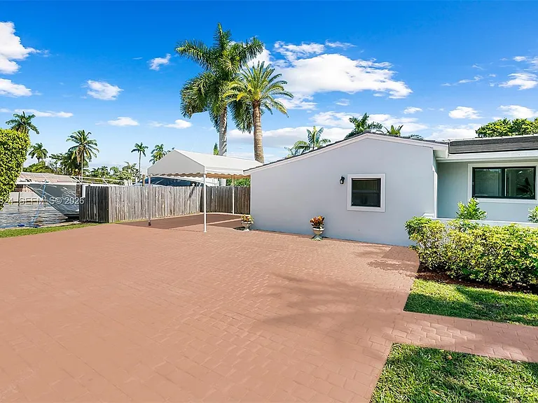 2301 E Las Olas Blvd — Photo 64