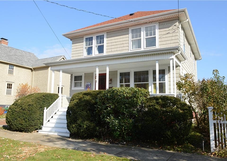 1st image of 114 Wood St