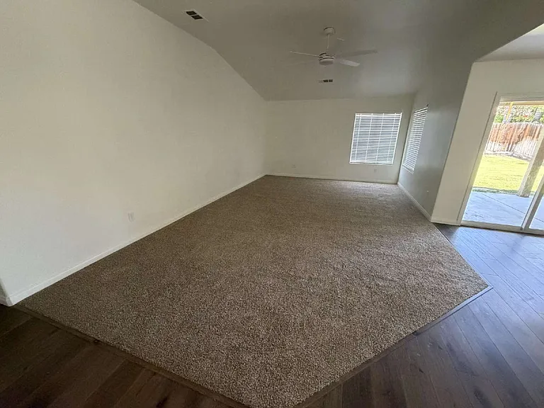 11104 Sonoma Creek Ct — Photo 3