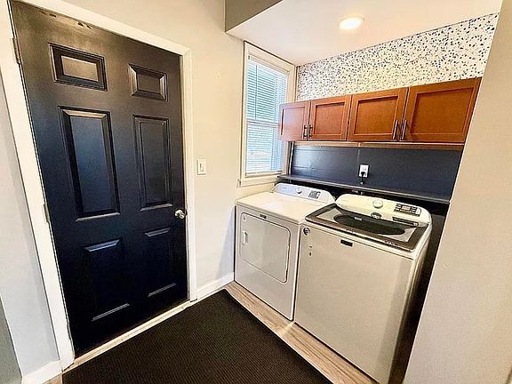 3rd image of 242 River Forest Rd