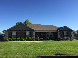 416 2nd St, Pleasant Grove, AL 35127