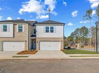 300 Shine Dr, Stockbridge, GA 30281