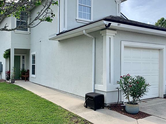 5th image of 801 Southern Creek Dr