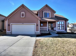 3352 Rahn Blvd, Bellevue, NE 68123