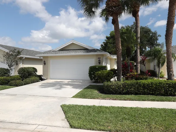 252 Brier Circle, Jupiter, FL 33458