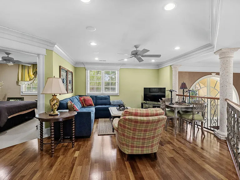 8747 Monaco Cir — Photo 11