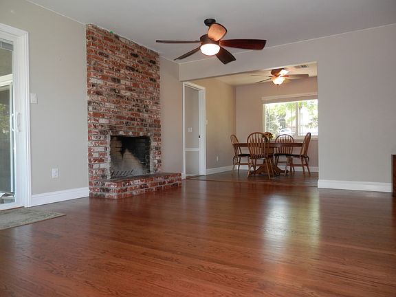Flowing floor plan...
