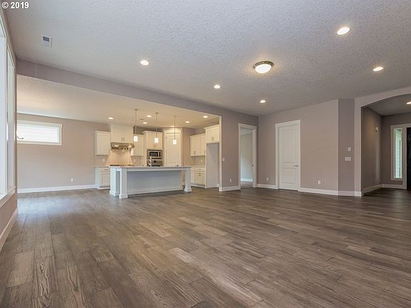 4th image of 9708 NE 112th Ave