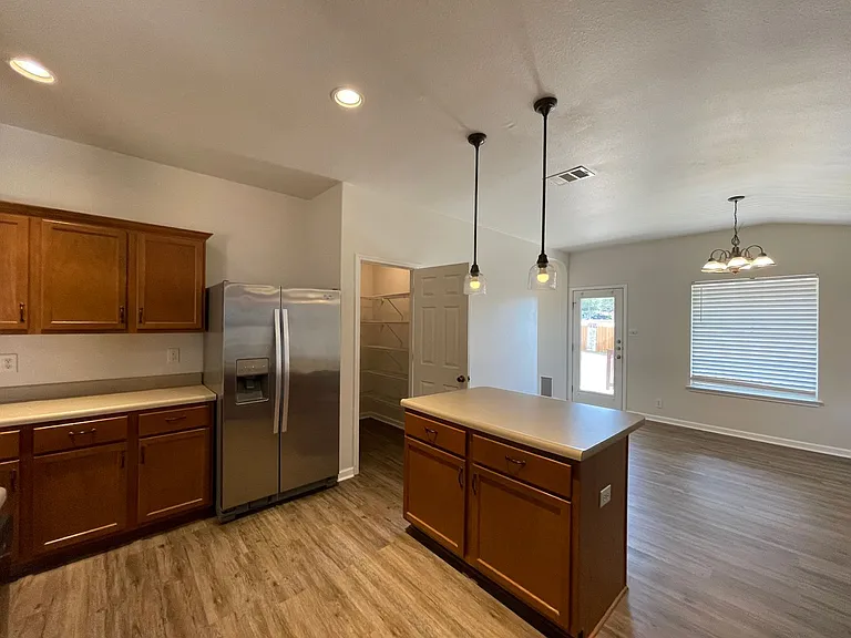 129 Crane Crest Dr — Photo 5