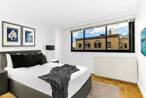 Rented by Oxford Property Group | media 13