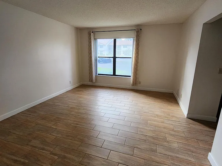 3345 Lucerne Park Dr #3345 — Photo 12