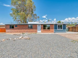 6909 E Calle Neptuno, Tucson, AZ 85710