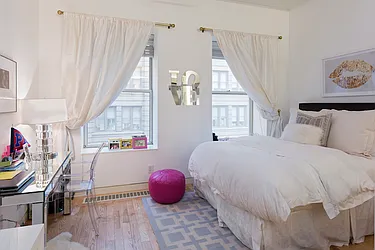 Rented by Avenue Real Estate