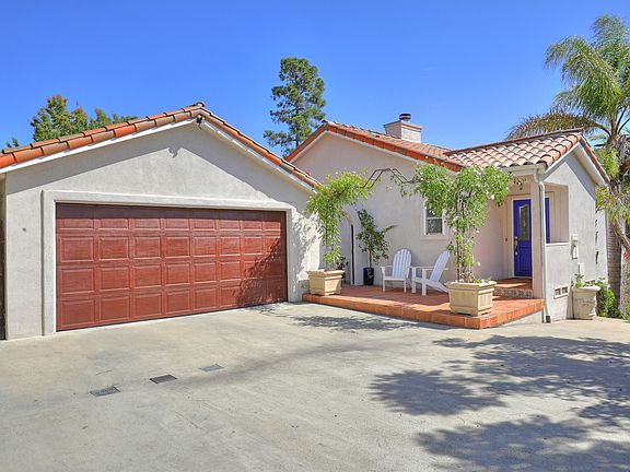 2nd image of 274 Sherwood Dr