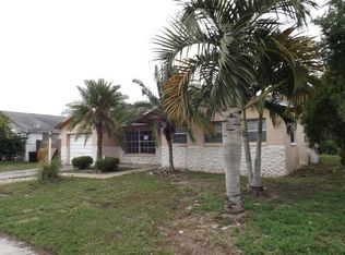 22424 SW 66th Ave, Boca Raton, FL 33428