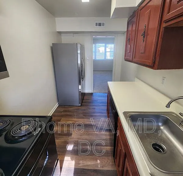 6192 Greenwood Dr #202 — Photo 7