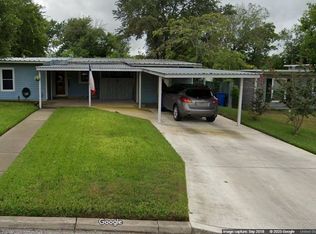 214 Ryan Dr, San Antonio, TX 78223