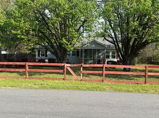 401 E Howard St, Wrens, GA 30833