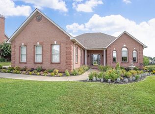 1704 Saint Ives Blvd, Alcoa, TN 37701